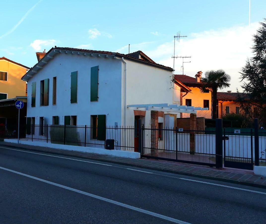 Casa Giulietta & Romeo Lägenhet Montecchio Maggiore Exteriör bild